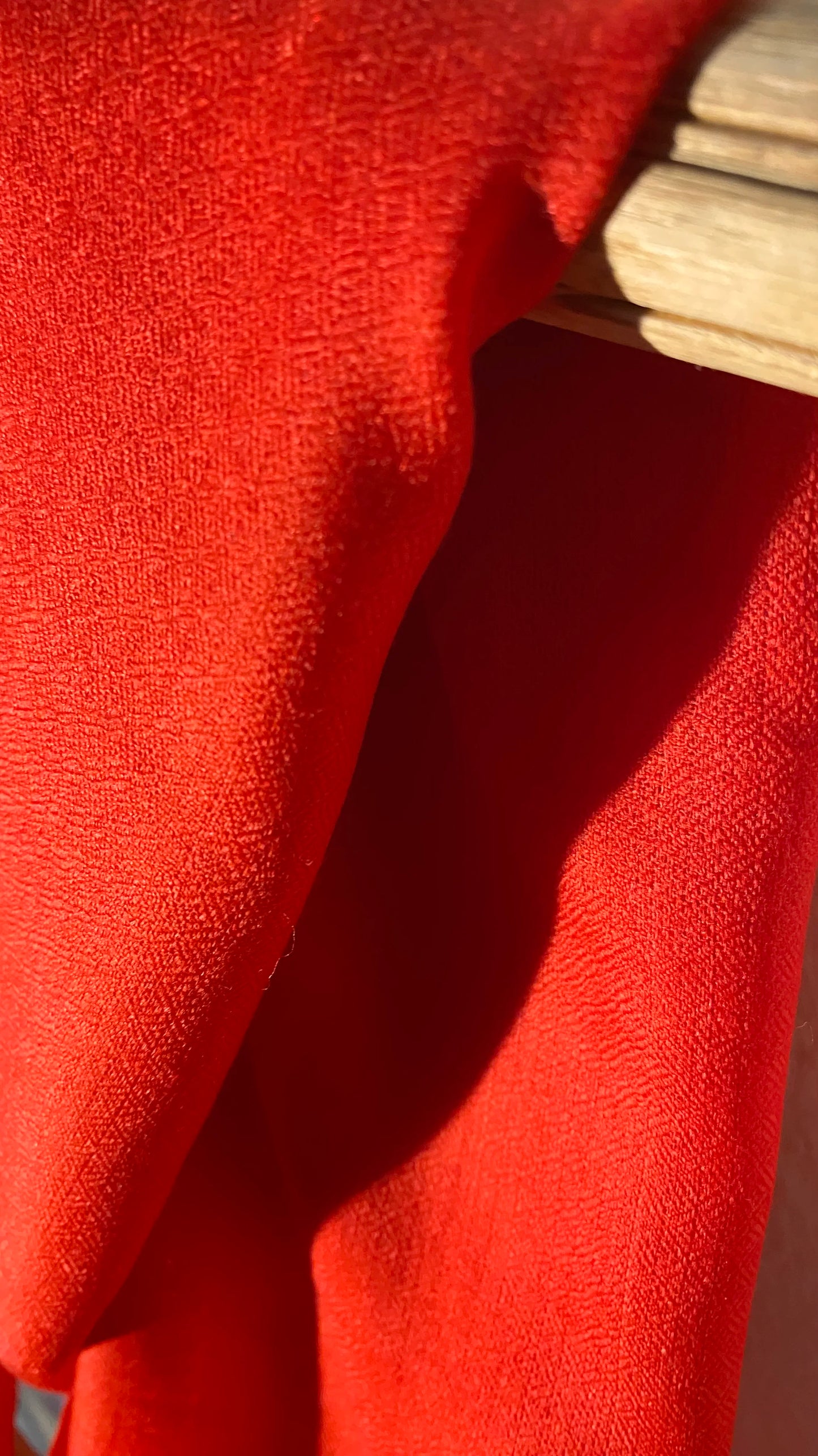 Laal's diamond weave "Eye of the Nightingale" Pashmina Stole.