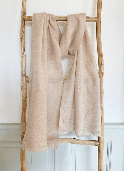 Essential Cashmere Scarf